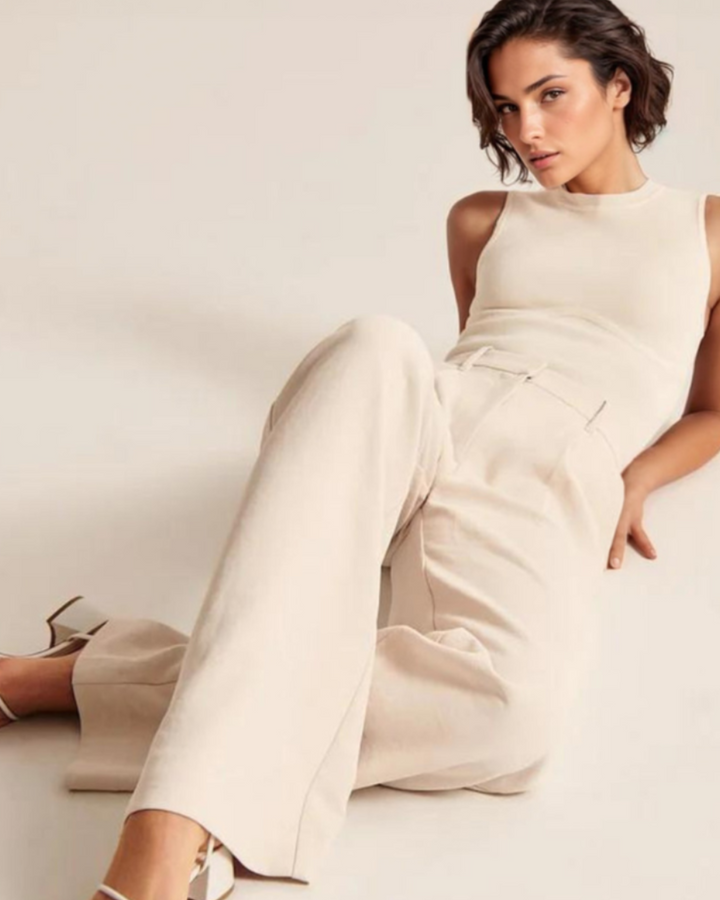 Elegante en Modellende T-Curve™ Broeken