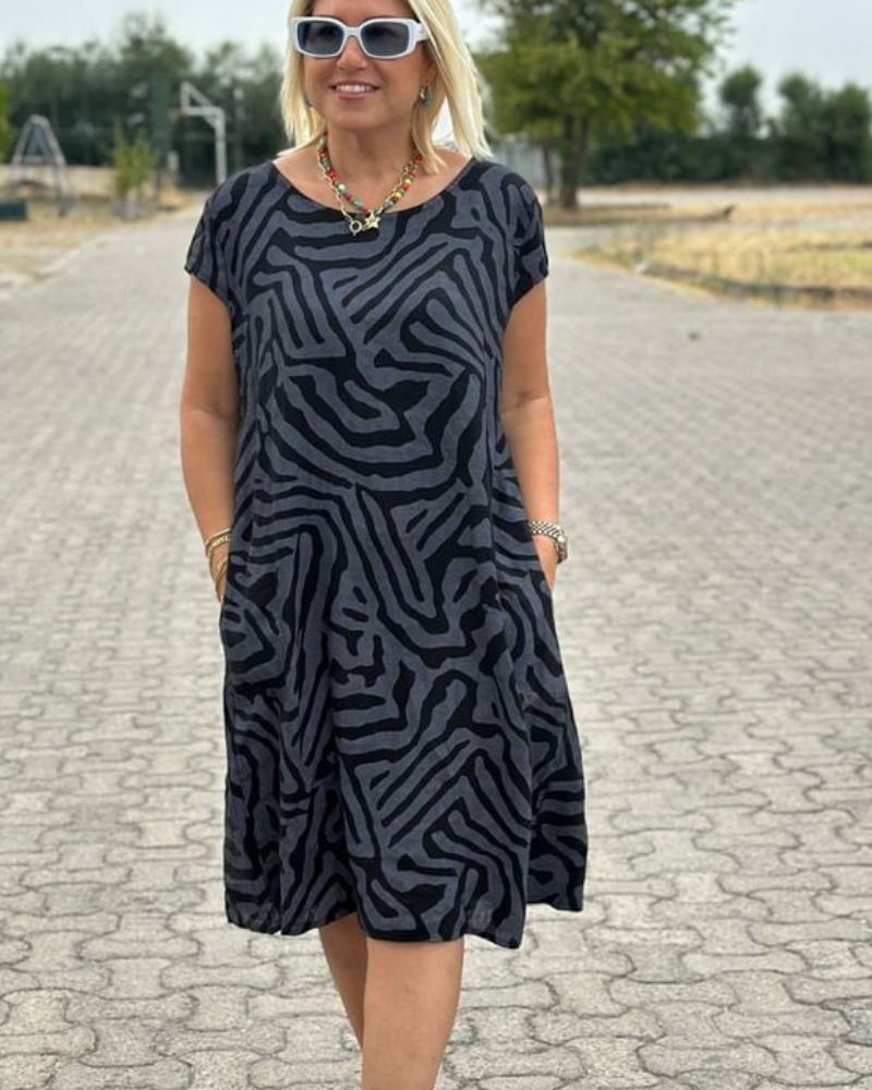 SABRINA | Lichte Zomerjurk met Moderne Print voor Comfort en Dagelijkse Stijl