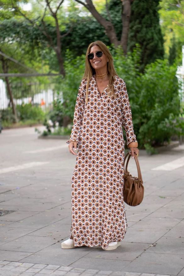 GABRIELLA | Lange Jurk met Geometrische Print en Elegante Snit voor Elke Gelegenheid