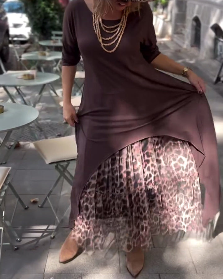 RAFFAELLA | Asymmetrische Jurk met Lange Mouwen en Tulle Effect Rok voor een Chique en Unieke Look