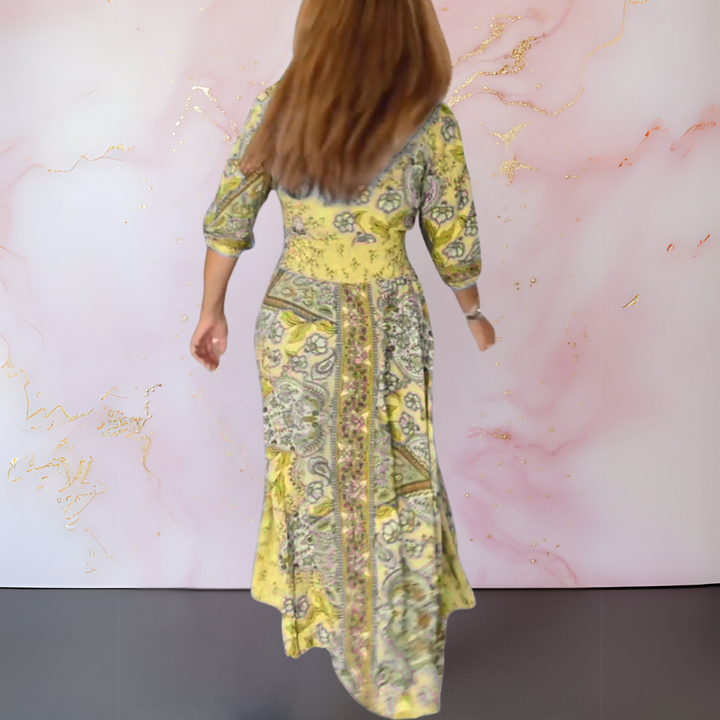 FLAVIA | Zomerjurk met Flatterende Pasvorm en V-Hals