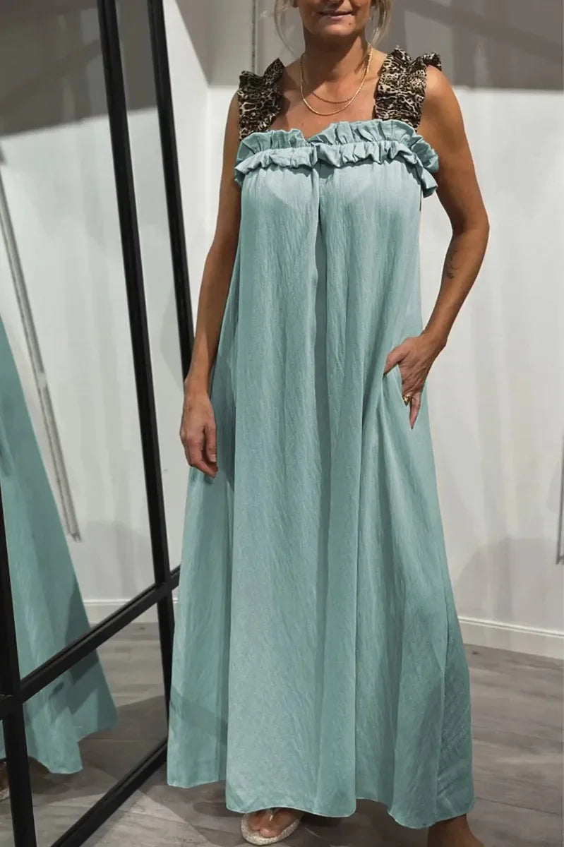 Helen – Gedurfde en elegante jurk met luipaardprint