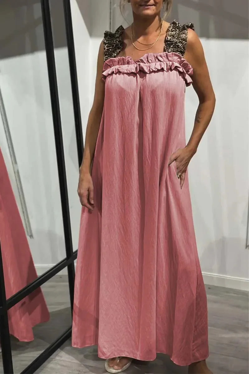 Helen – Gedurfde en elegante jurk met luipaardprint