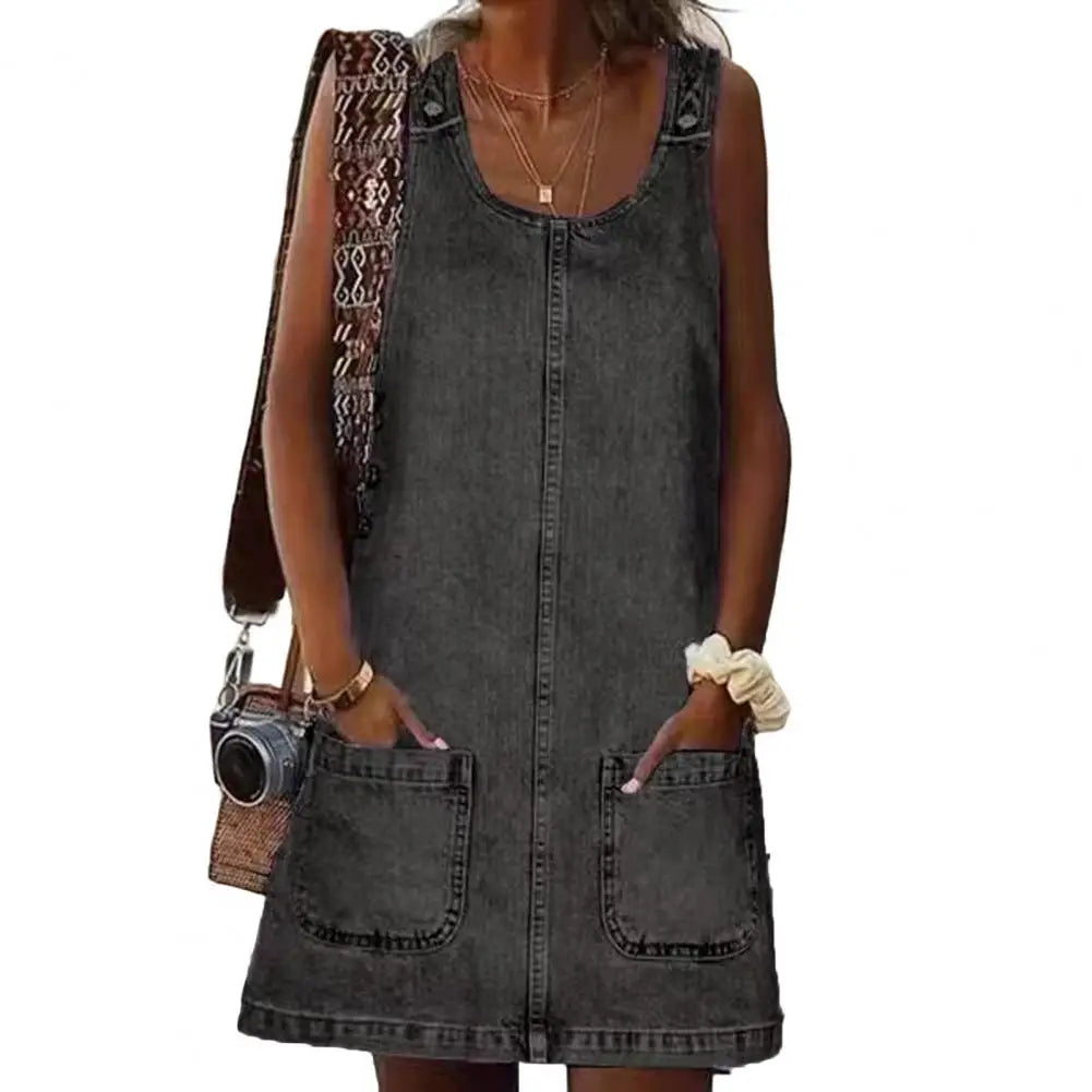 LUCIA | Zomerjurk van Denim met Slankmakende Pasvorm en Comfortabele Zakjes voor Elke Gelegenheid