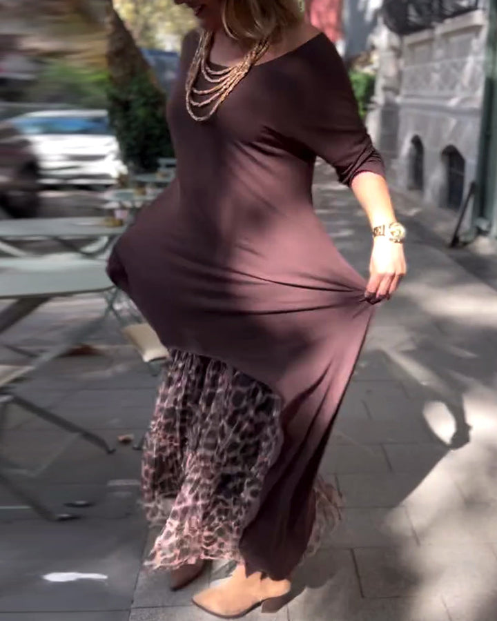 RAFFAELLA | Asymmetrische Jurk met Lange Mouwen en Tulle Effect Rok voor een Chique en Unieke Look