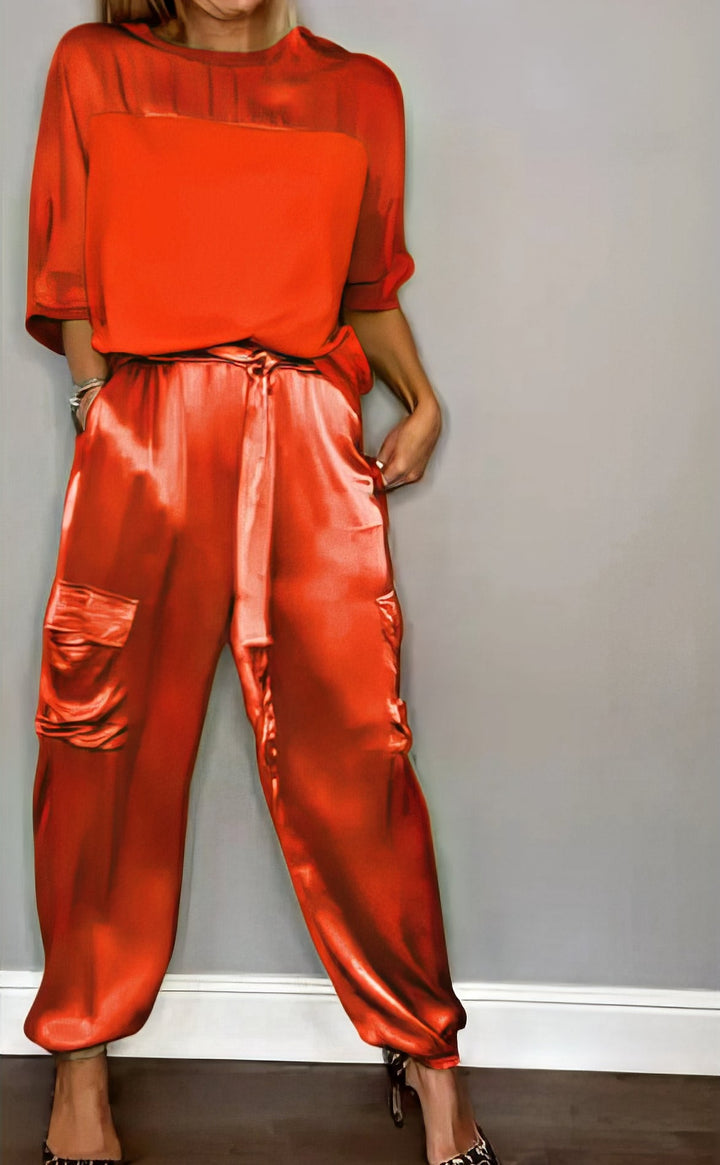 AMELIA | Compleet Twee Stukken Blouse en Cargo Broek Chic